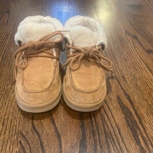 UGG Tan Ankle Boots with Cream Lining